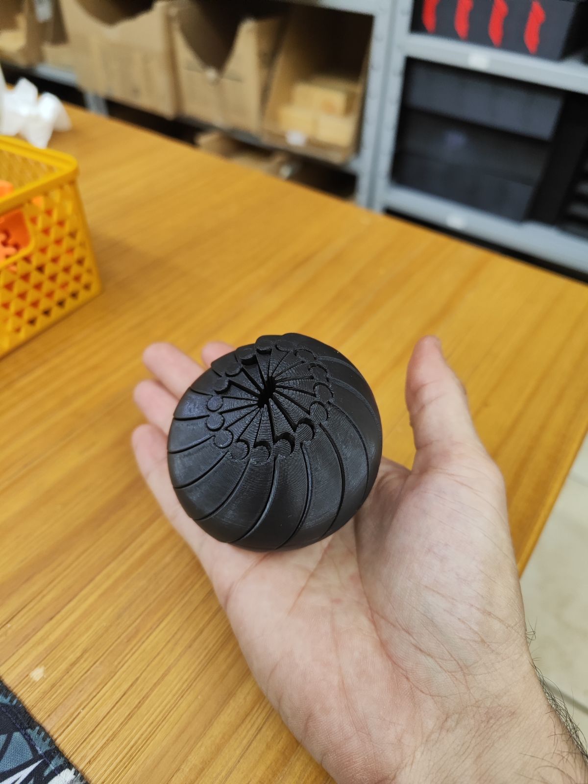 Esfera sensorial deslizante impressa em 3D — ArtTech 3D